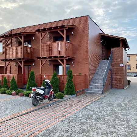 Klinkierowa Rezydencja Gniezno Extérieur photo