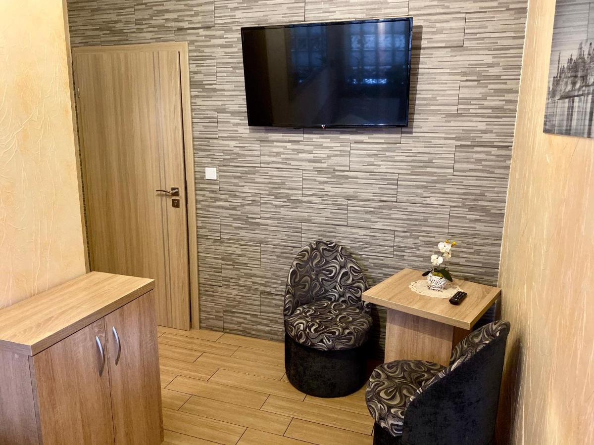 Klinkierowa Rezydencja Gniezno Extérieur photo