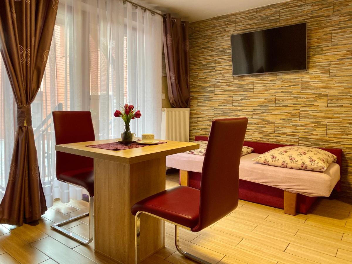 Klinkierowa Rezydencja Gniezno Extérieur photo